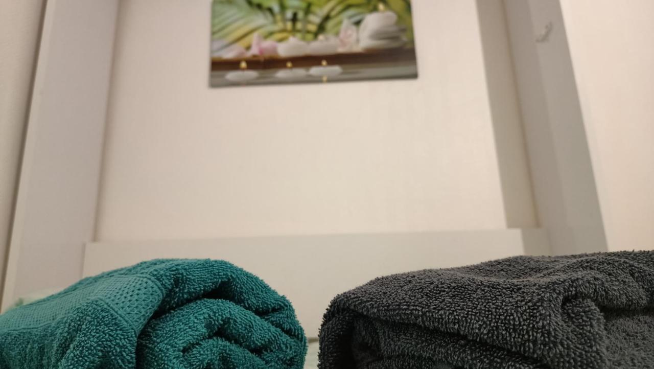 Sw Cosy Apart - Chambly Persan Roissy Exteriör bild