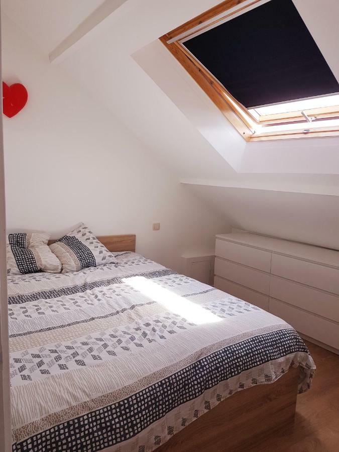 Sw Cosy Apart - Chambly Persan Roissy Exteriör bild
